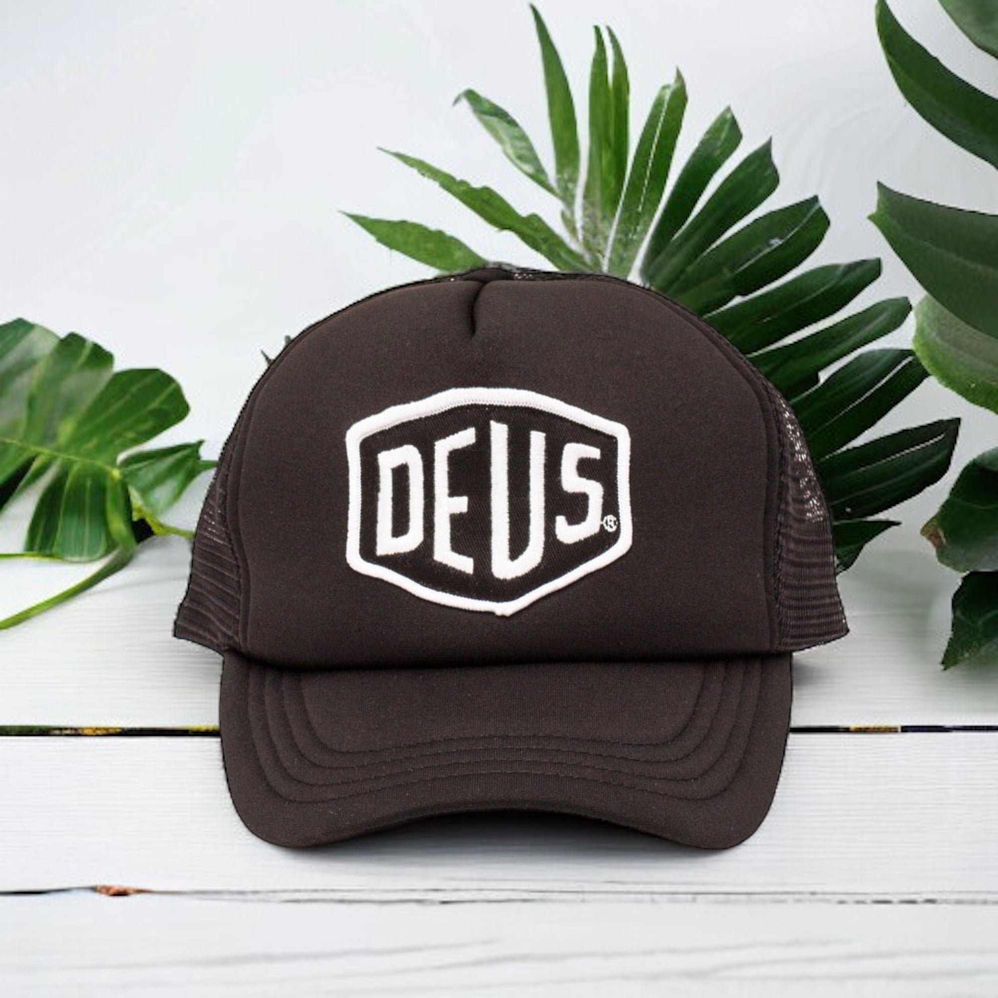 Cappellino Deus Trucker Logo