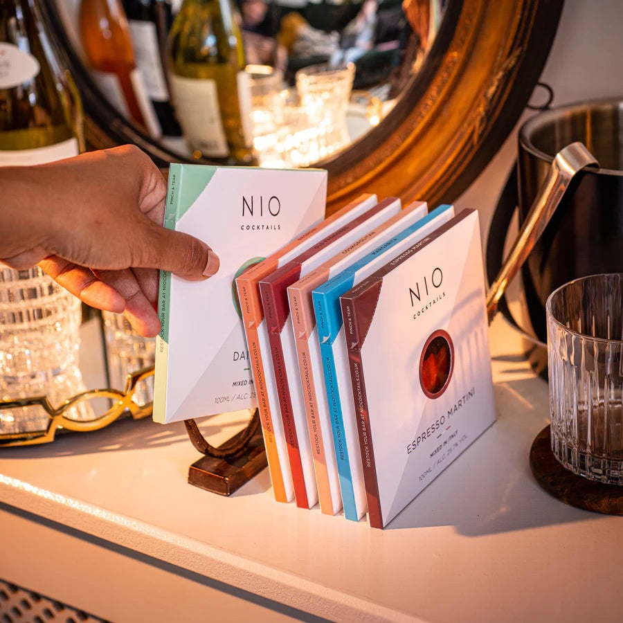 NIO Cocktails MANHATTAN